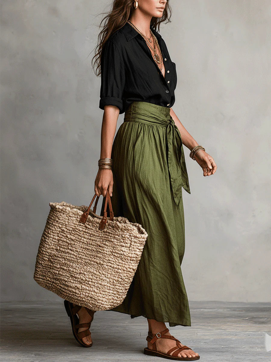Saraya | Elegant Two-Piece Set with Skirt and Long-Sleeve Top