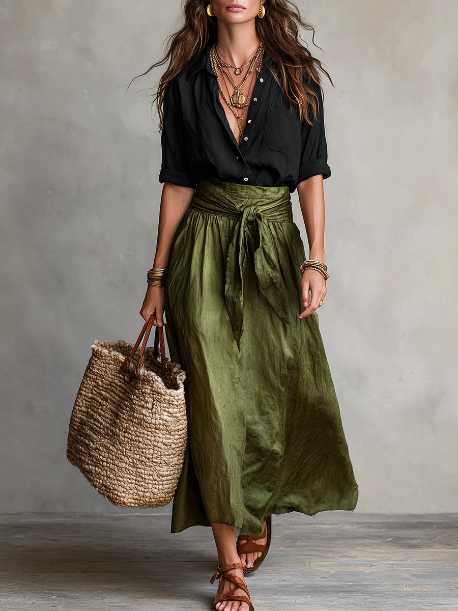 Saraya | Elegant Two-Piece Set with Skirt and Long-Sleeve Top